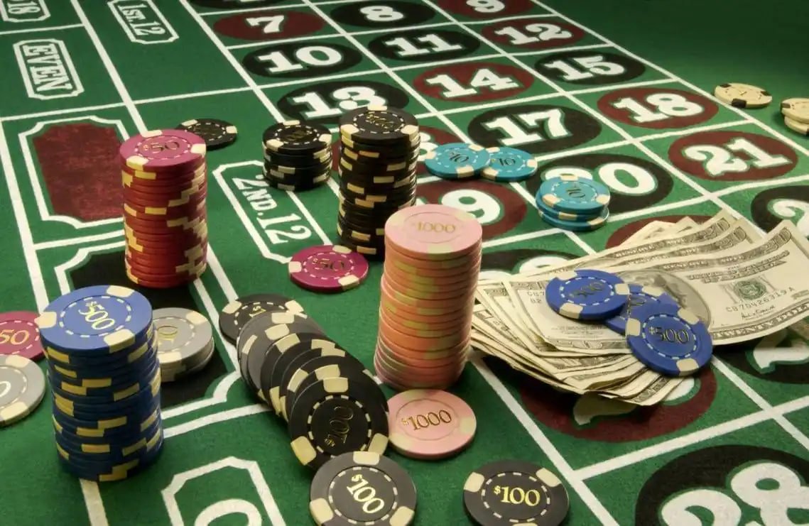Philippines players browsing jl79 sports and casino categories on mobile